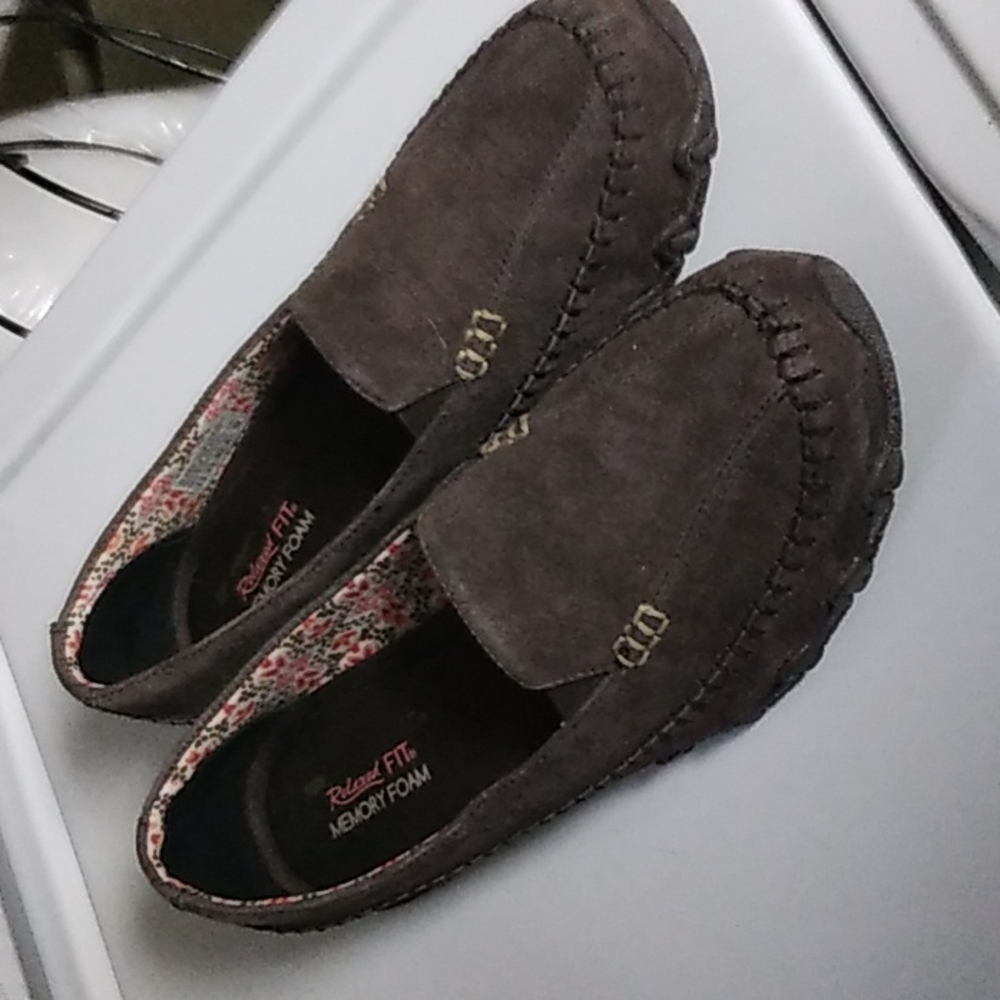 Sketchers relax fit memory foam loafers